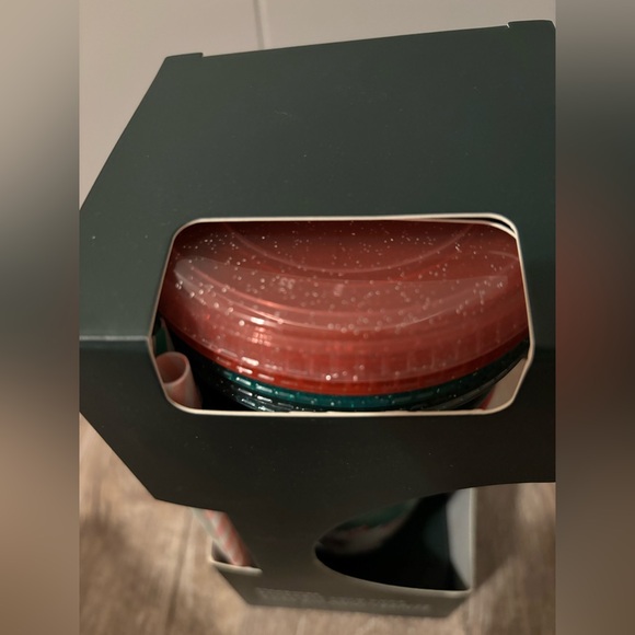 New Starbucks Holiday Glitter Reusable Cold Cups Set of 5 Cups 24 oz Christmas - Picture 7 of 9